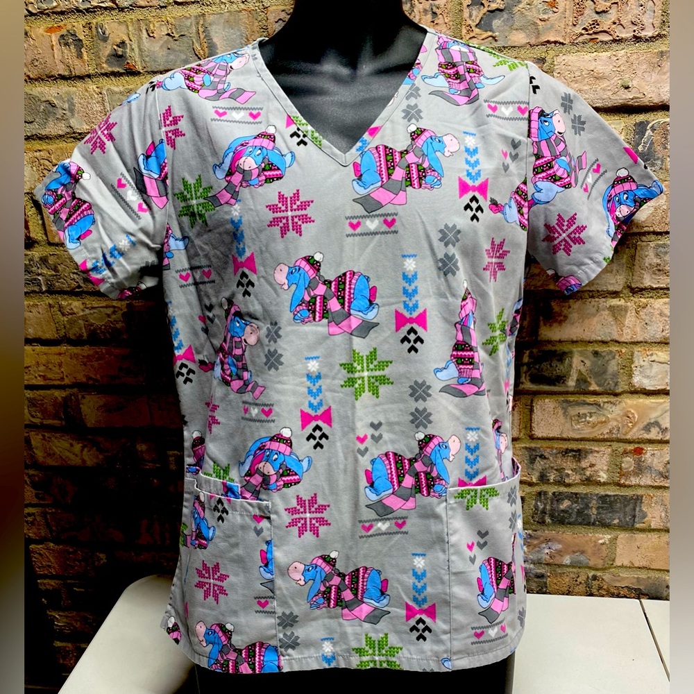 Disney Eeyore Scrub Top Womens Small Christmas Grey Hearts Aztec Bows/Snowflakes